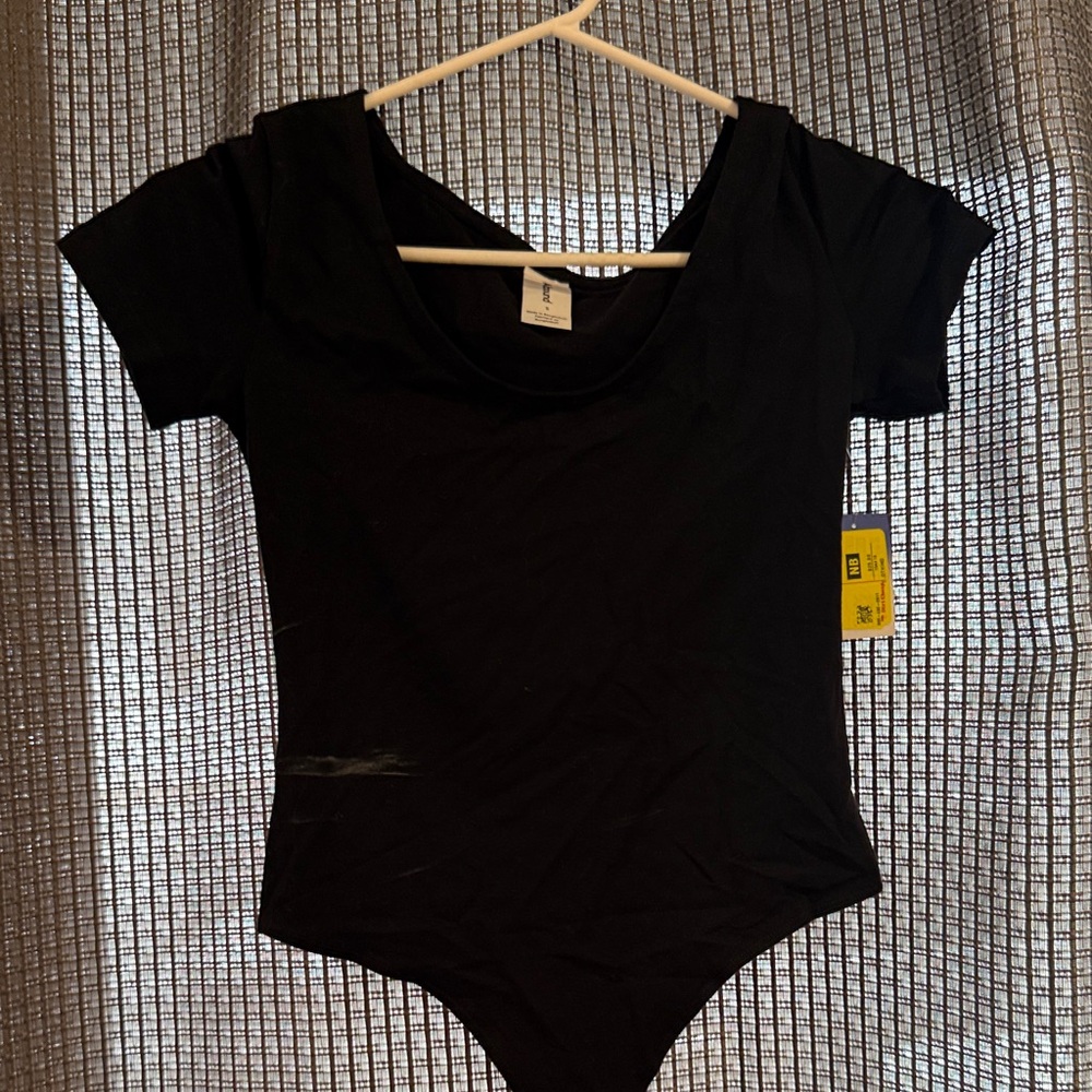 Abound Classic Black Tee